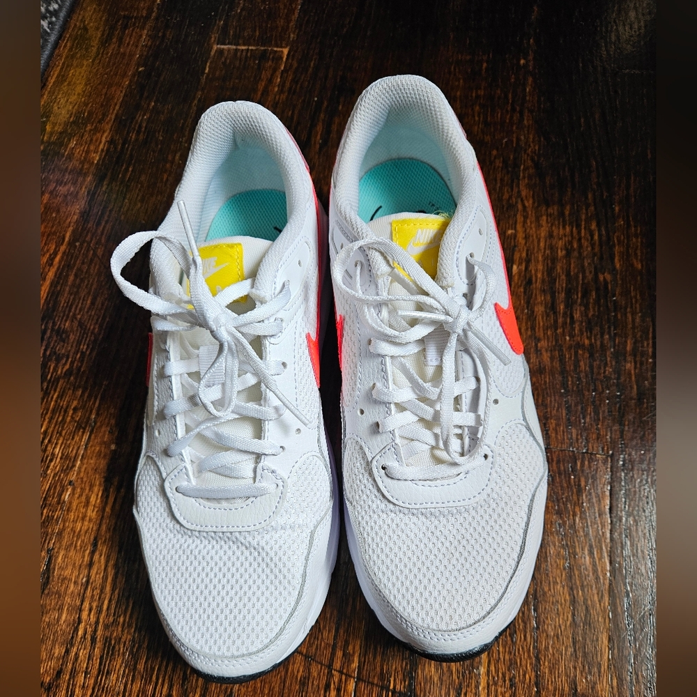 Nike Air Max SC Sneaker - Women's